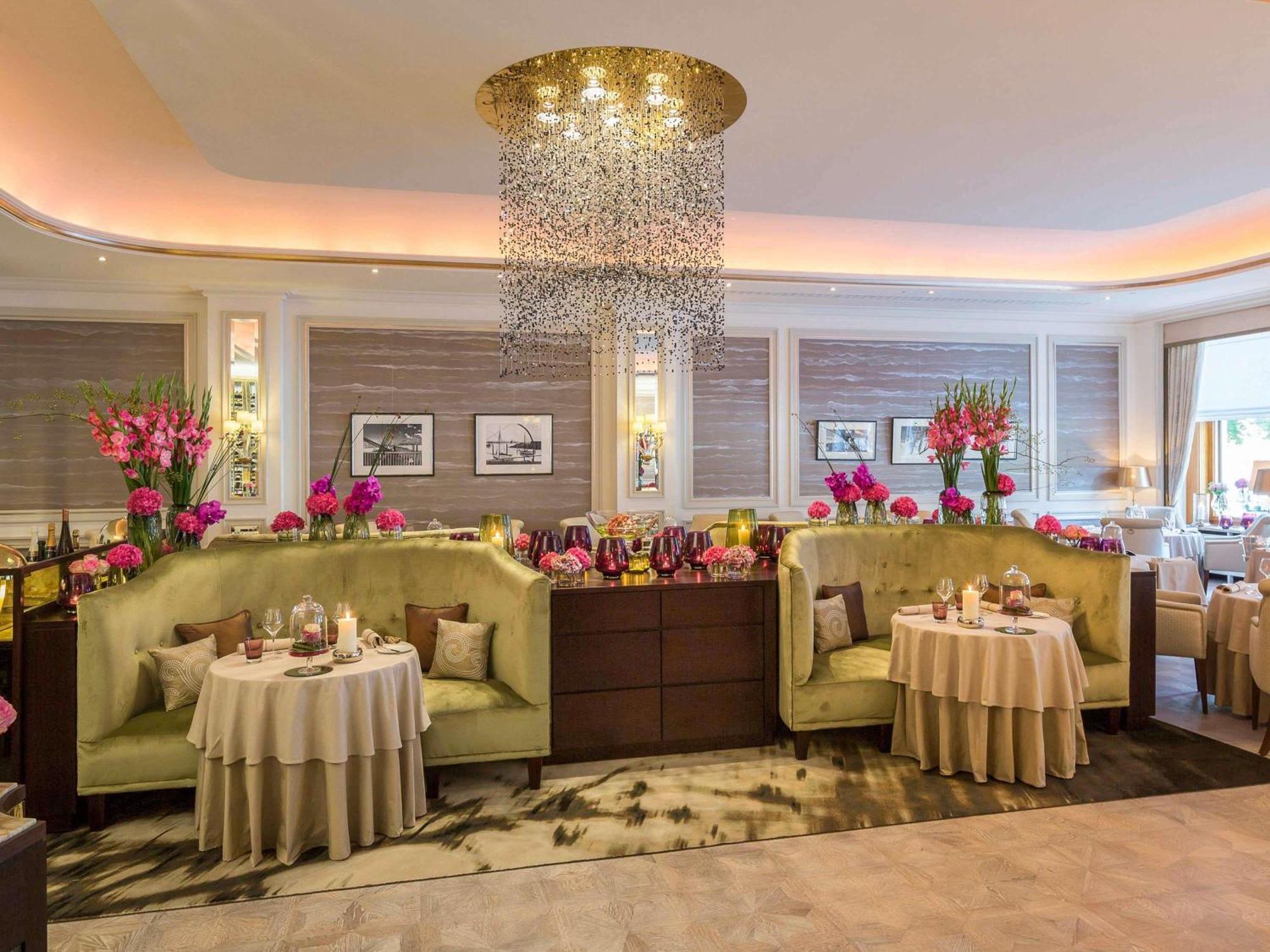 Fairmont Vier Jahreszeiten